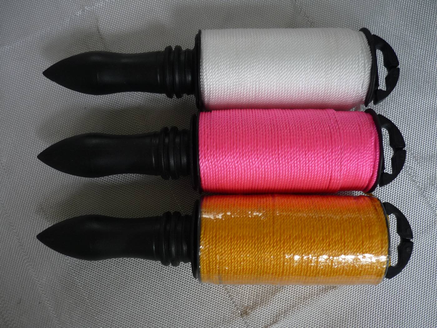 Polypropylene split-film twine and small rope products in multiple colours